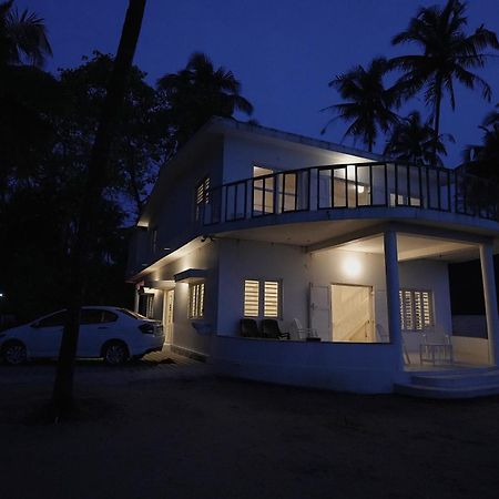 Beach At The White House Udupi Bagian luar foto