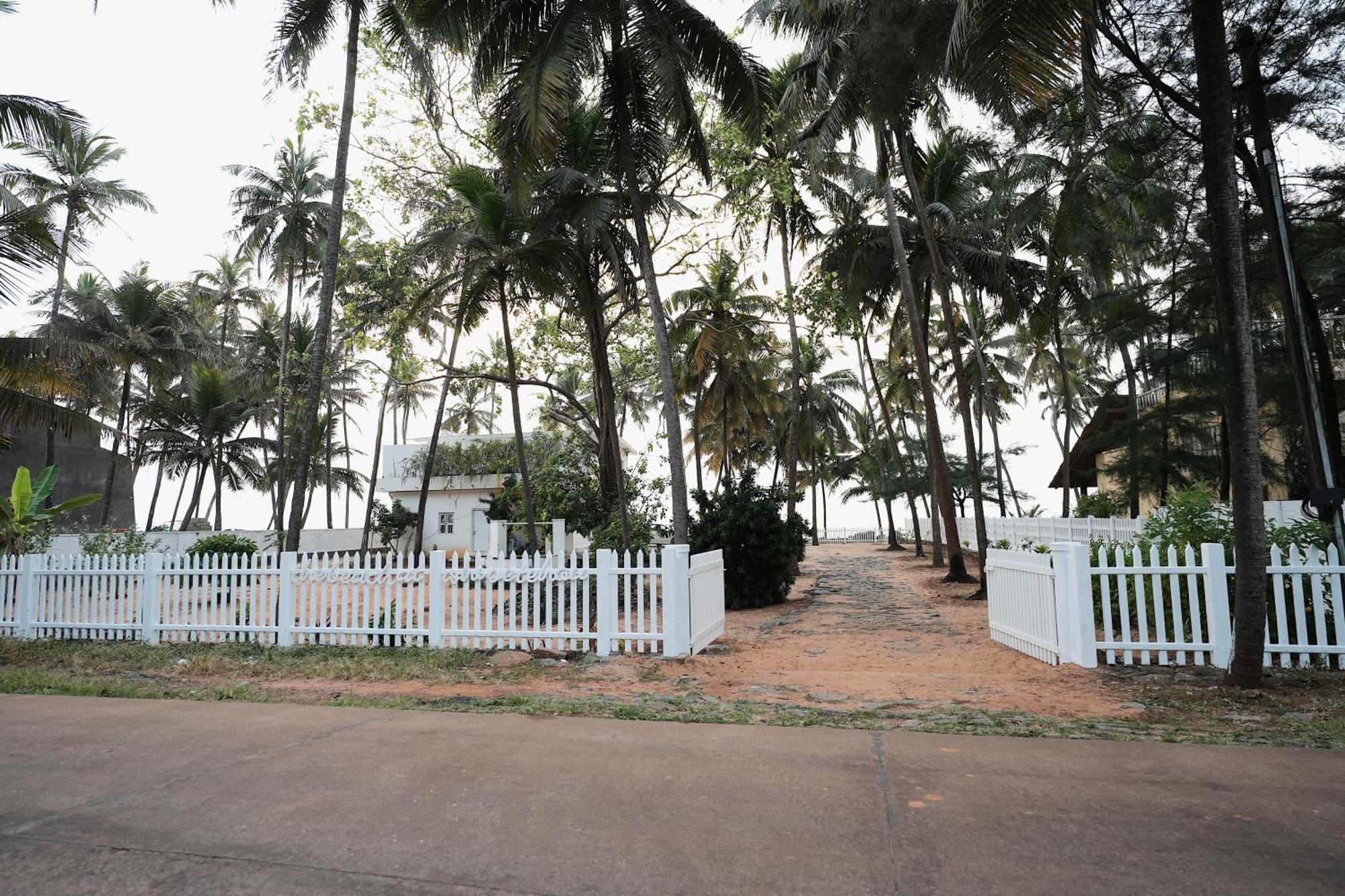 Beach At The White House Udupi Bagian luar foto