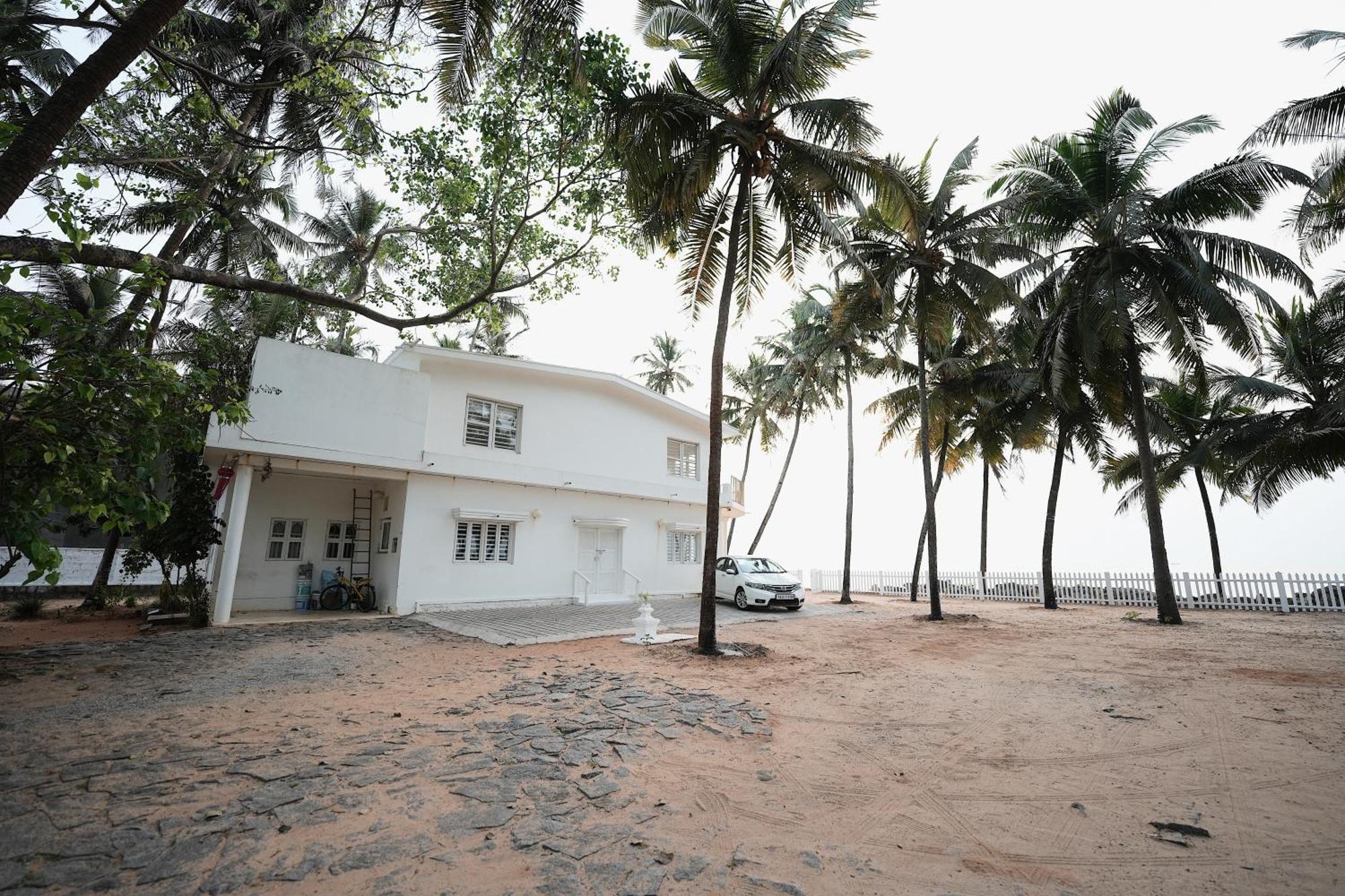 Beach At The White House Udupi Bagian luar foto